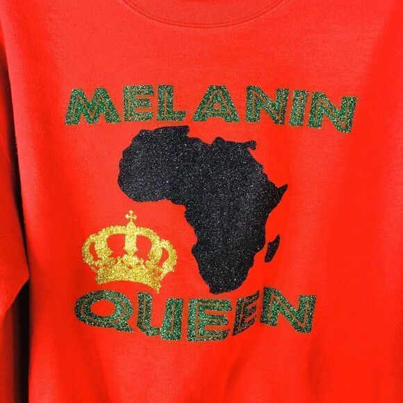 Women's Size Medium Melanin Queen Crewneck Sweater - Picture 3 of 6